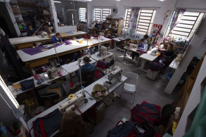 The Transforming Cotton Weft